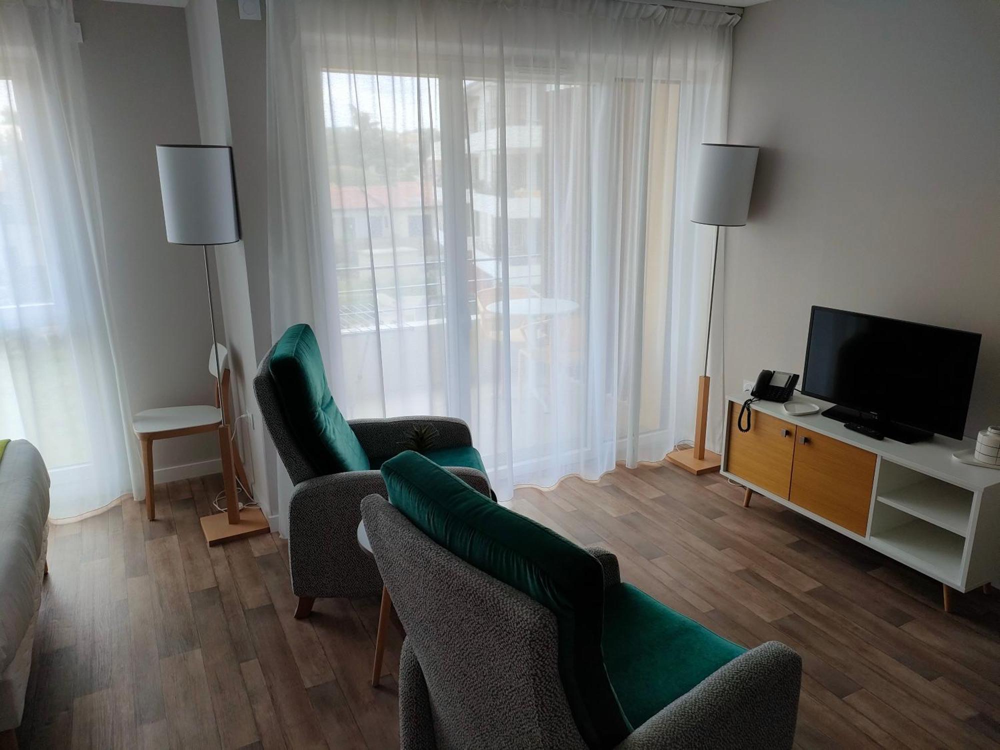 Domitys - Les Pastellistes Aparthotel LʼUnion Exteriör bild